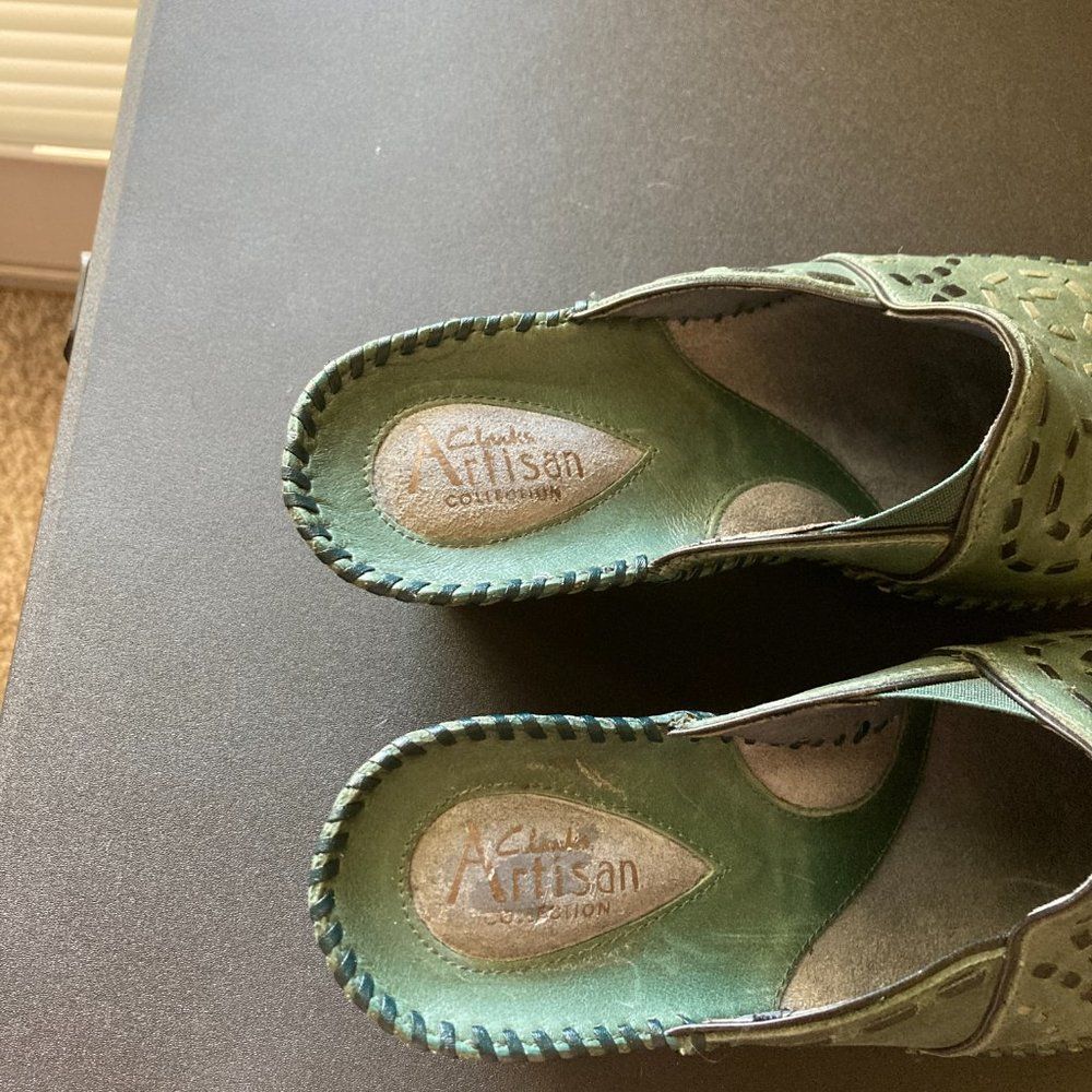Clarks Artisan Collection Green Clog Size 7m Swir… - image 3